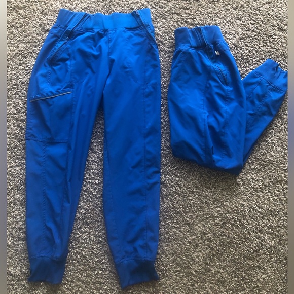 Infinity scrub joggers - Picture 1 of 7
